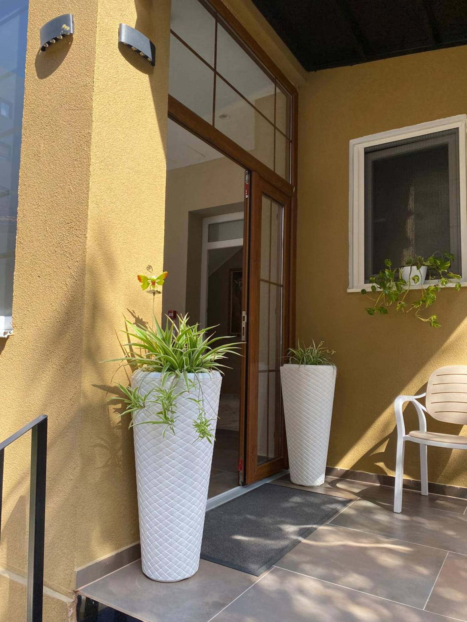 Vila Panto Тирана Екстериор снимка