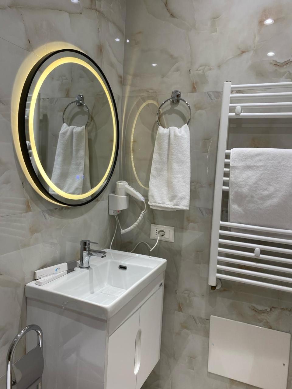 Vila Panto Тирана Екстериор снимка