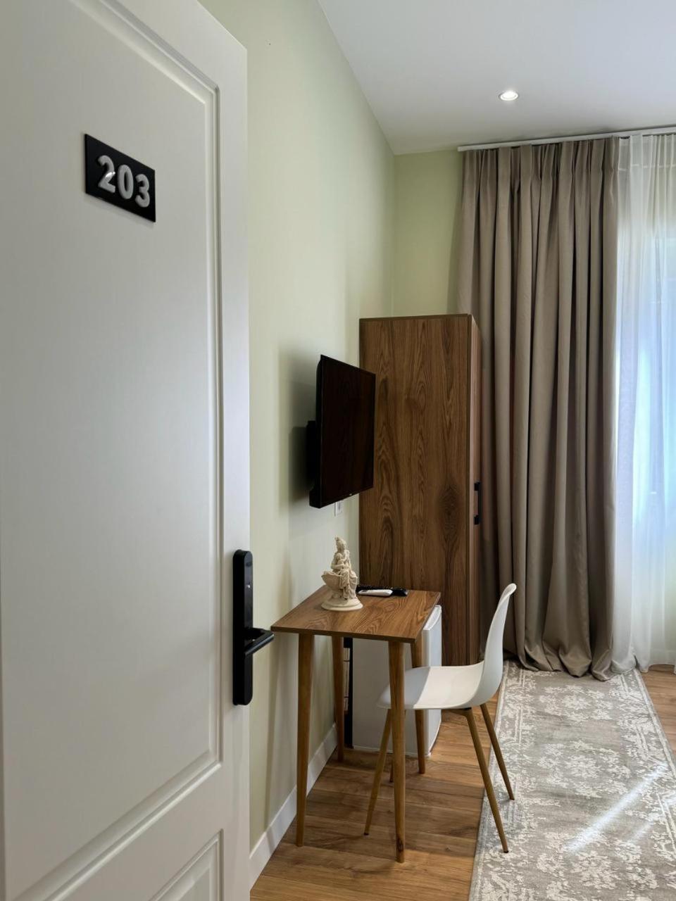 Vila Panto Тирана Екстериор снимка