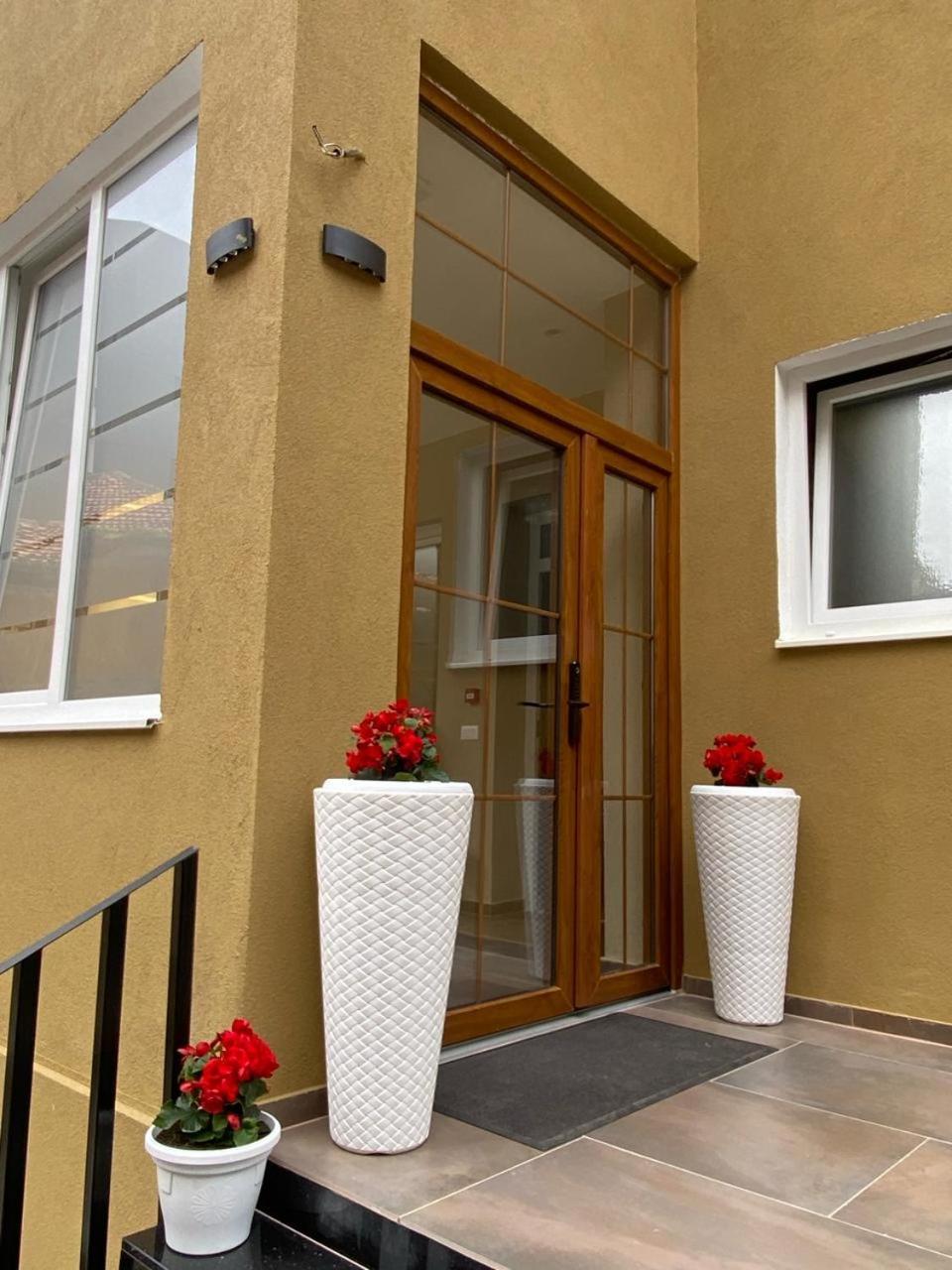 Vila Panto Тирана Екстериор снимка