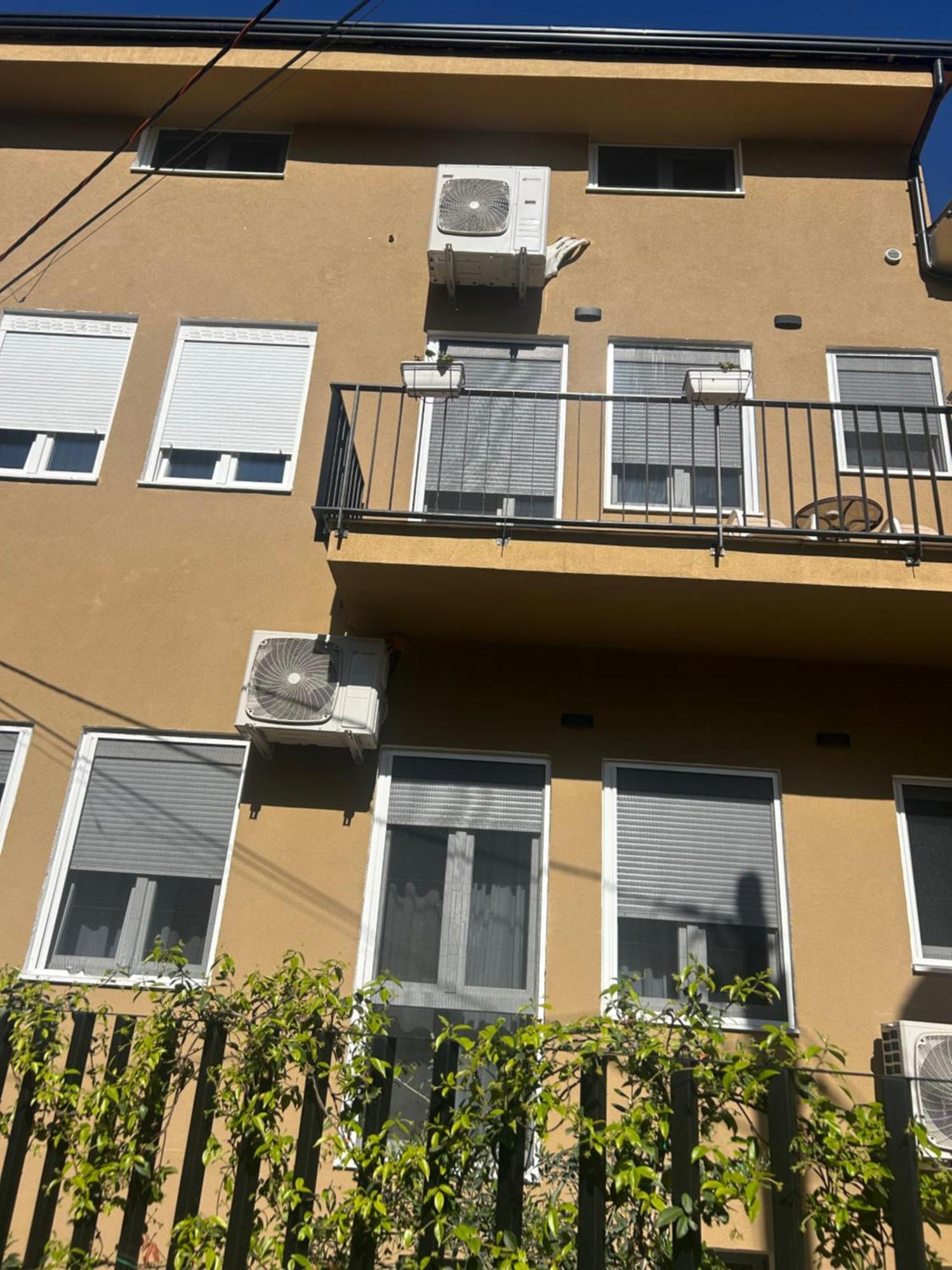 Vila Panto Тирана Екстериор снимка